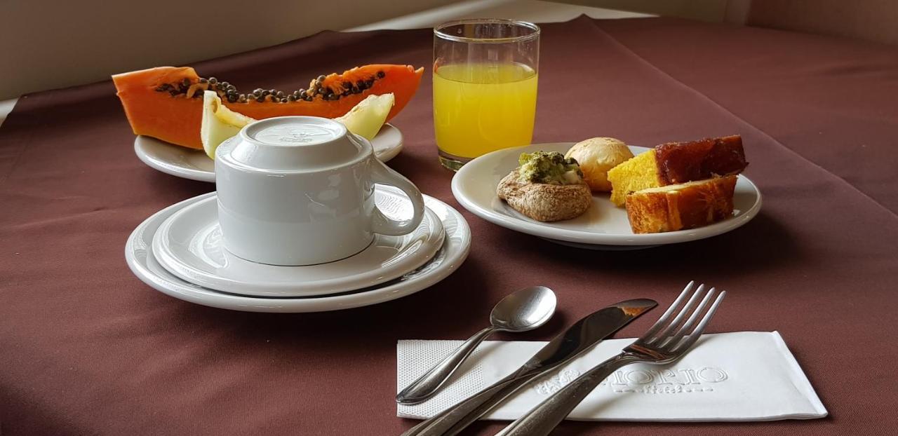 Hotel Fiorio Флорис-да-Кунья Экстерьер фото