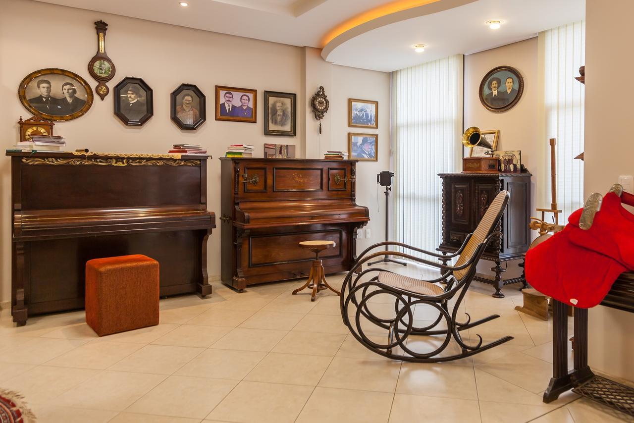 Hotel Fiorio Флорис-да-Кунья Экстерьер фото