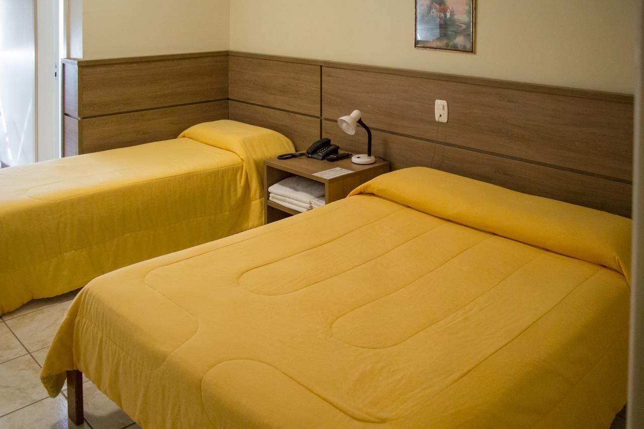 Hotel Fiorio Флорис-да-Кунья Экстерьер фото