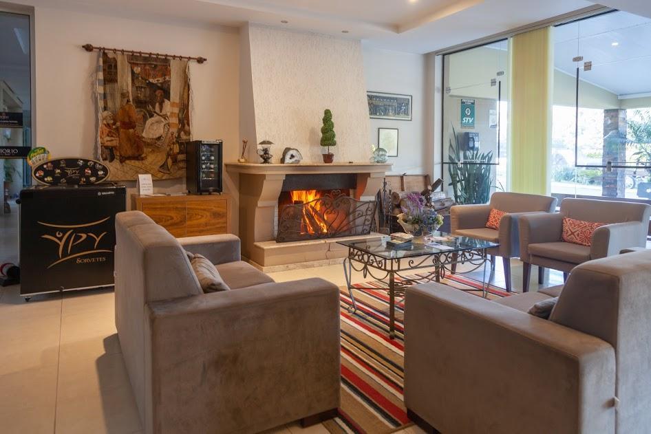 Hotel Fiorio Флорис-да-Кунья Экстерьер фото